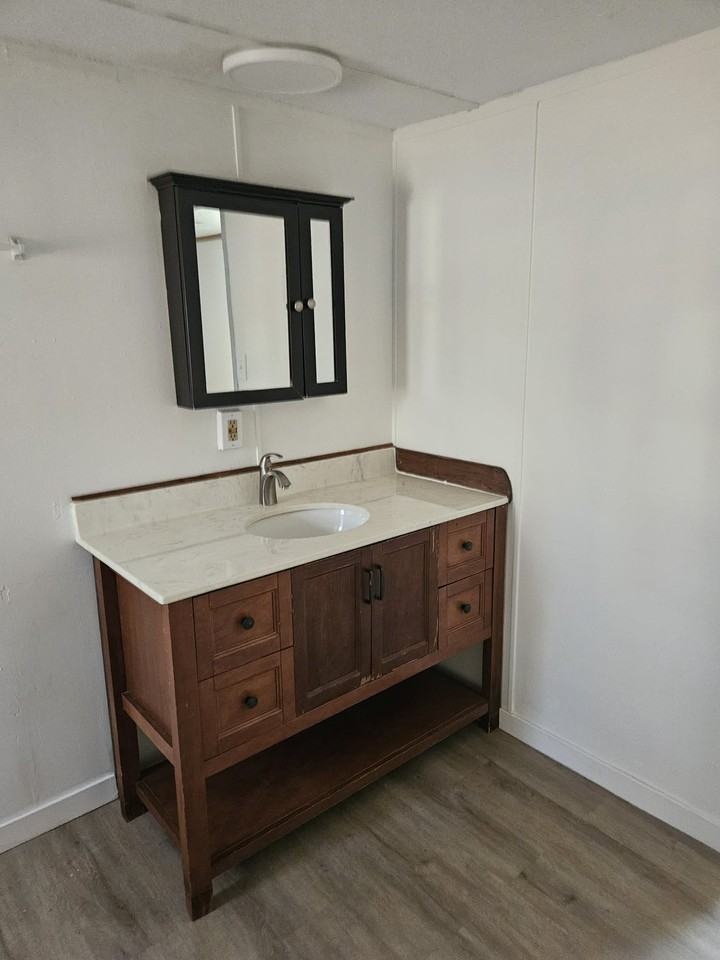 1107 Hibiscus Rd #1 - Photo 5 of 13