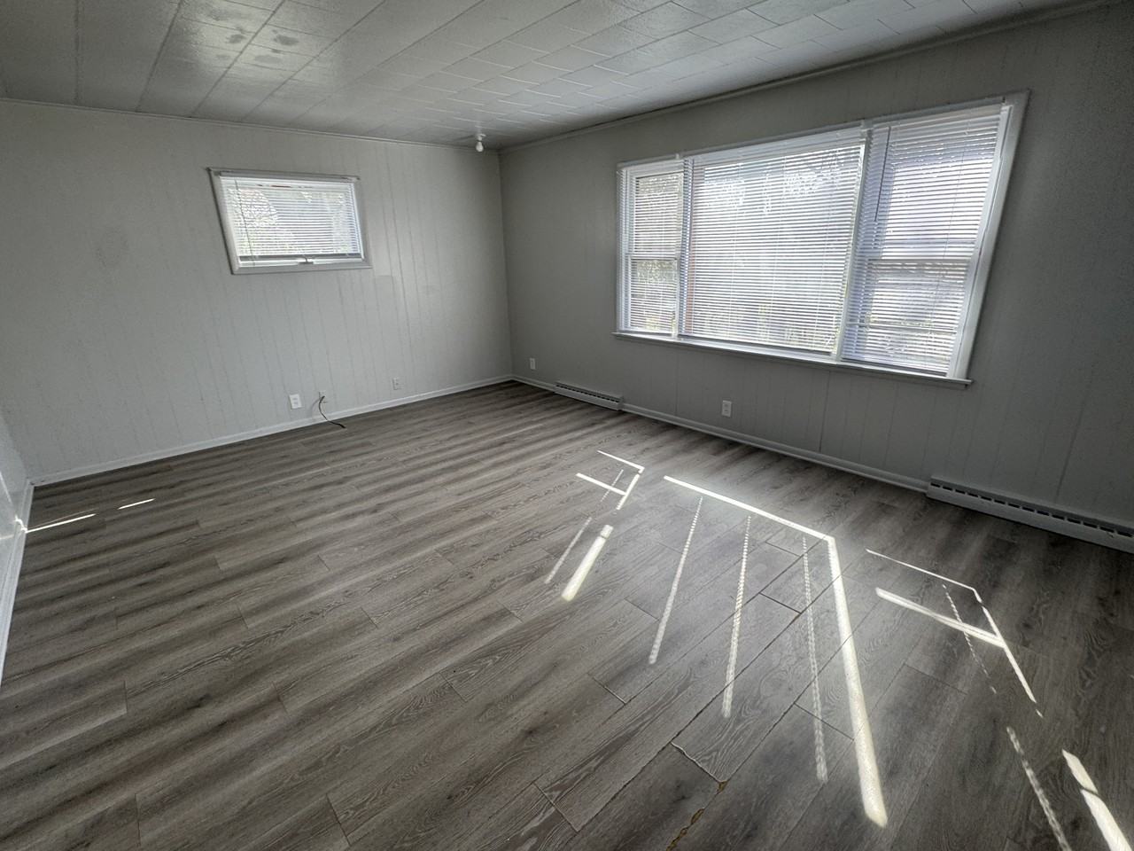 3425 N California Ave - Photo 4 of 13