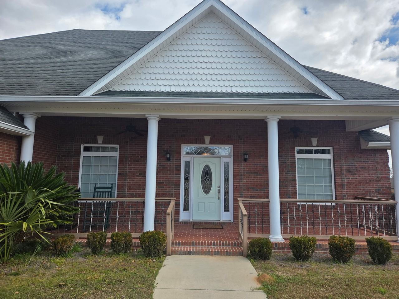 565 Twin Ponds Dr - Photo 2 of 20