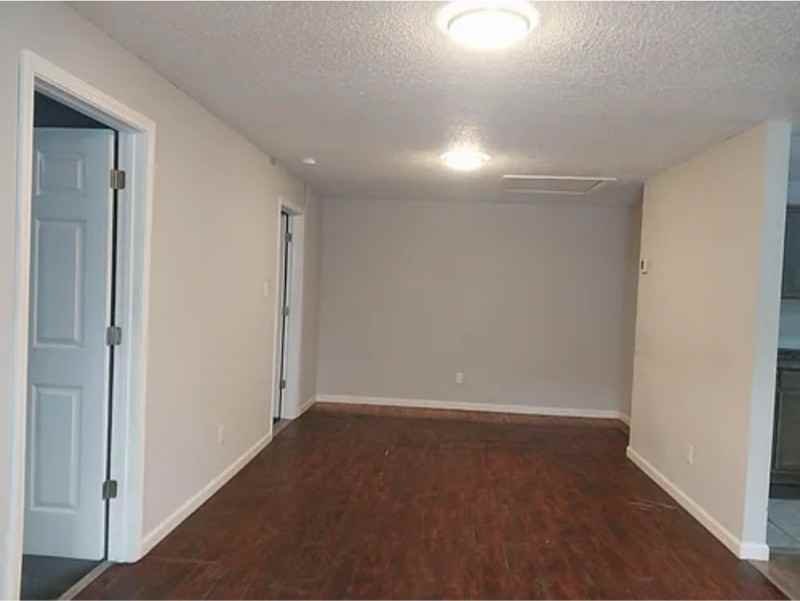 4566 Knoxville Hwy #2 - Photo 5 of 5