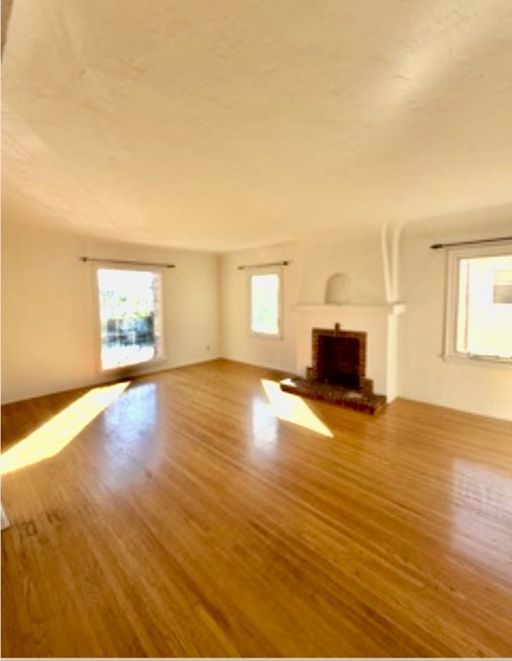 6089 Cashio St - Photo 6 of 20