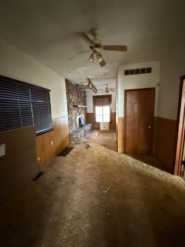 989 W Packard St - Photo 3 of 18