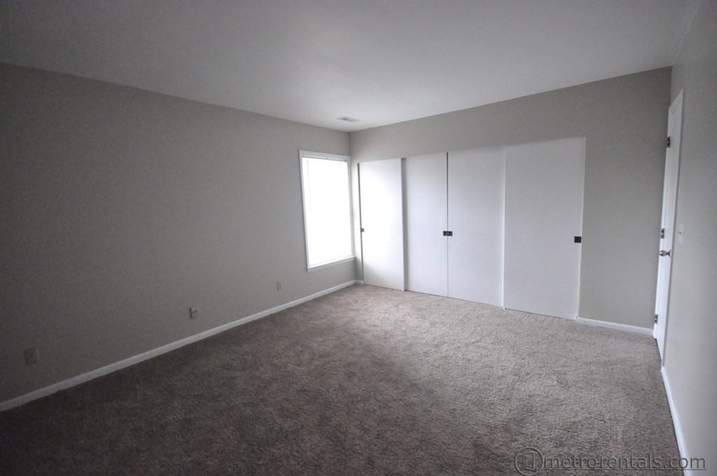 249 East Aly #G - Photo 5 of 12