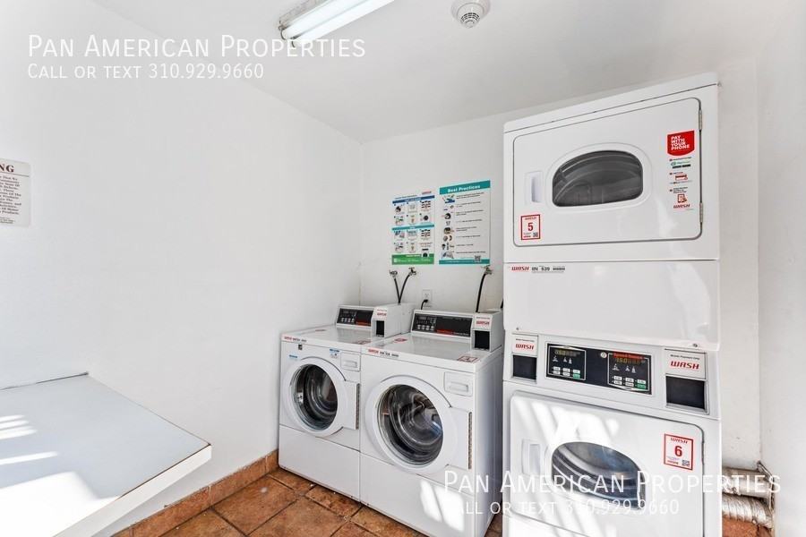 4355 46th St #13 - Photo 3 of 41