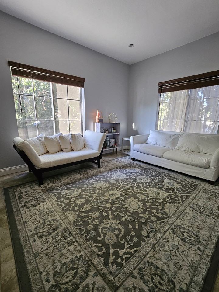 137 W Central Ave - Photo 2 of 10