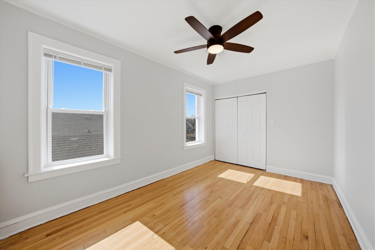 11432 S Indiana Ave #11434-2 - Photo 3 of 7