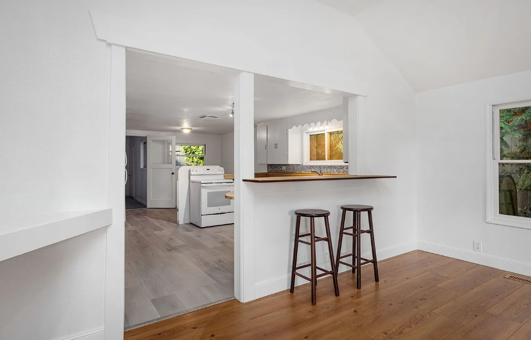 10612 Nw Skyline Blvd - Photo 3 of 11