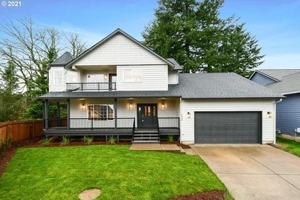 featured image of 2039 Nw Willow Dr #NA