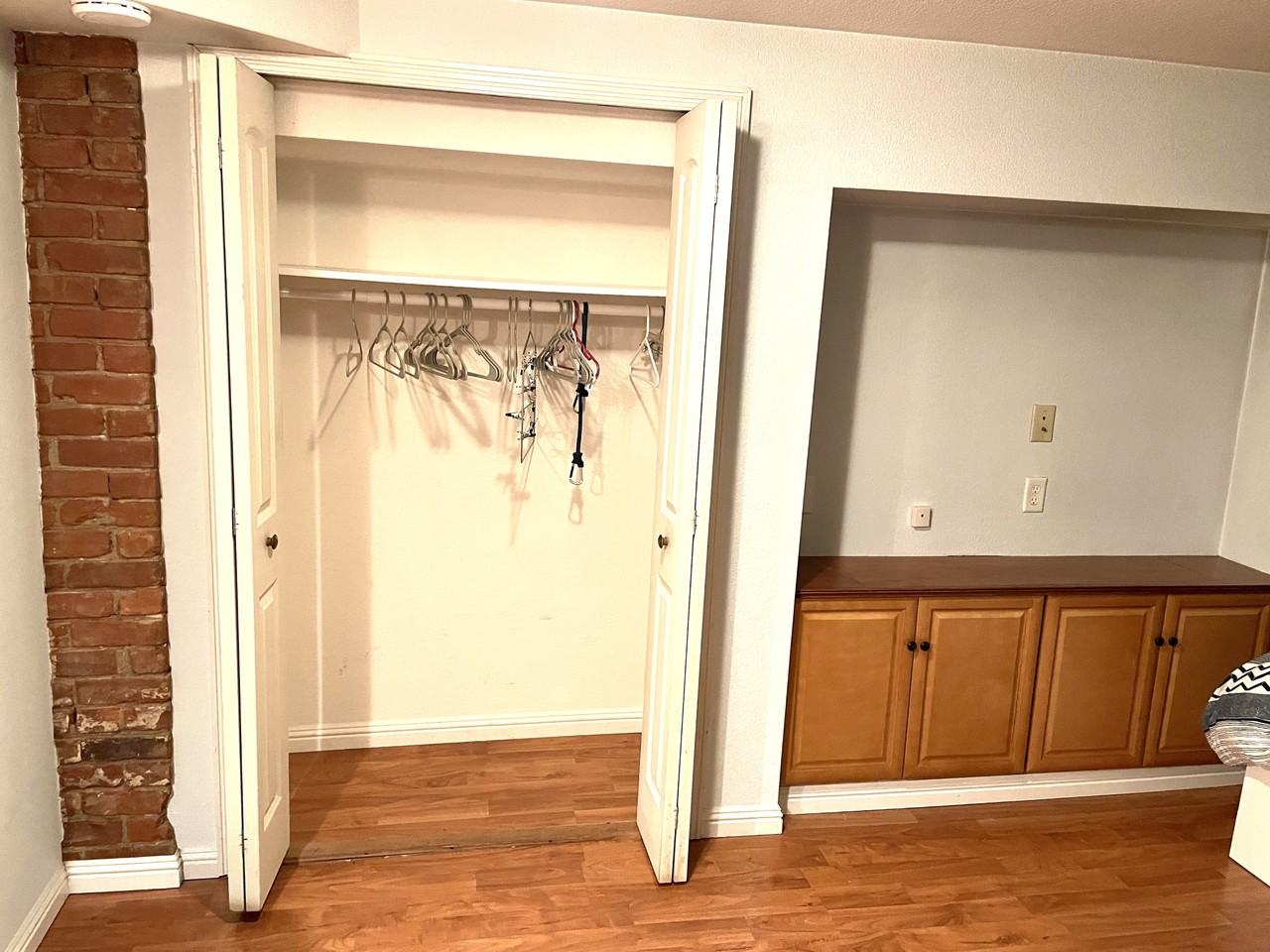 1388 Page St #1A - Photo 6 of 23