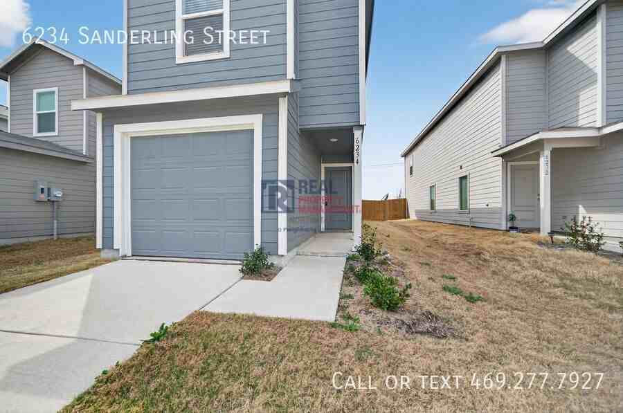 6234 Sanderling St - Photo 2 of 29