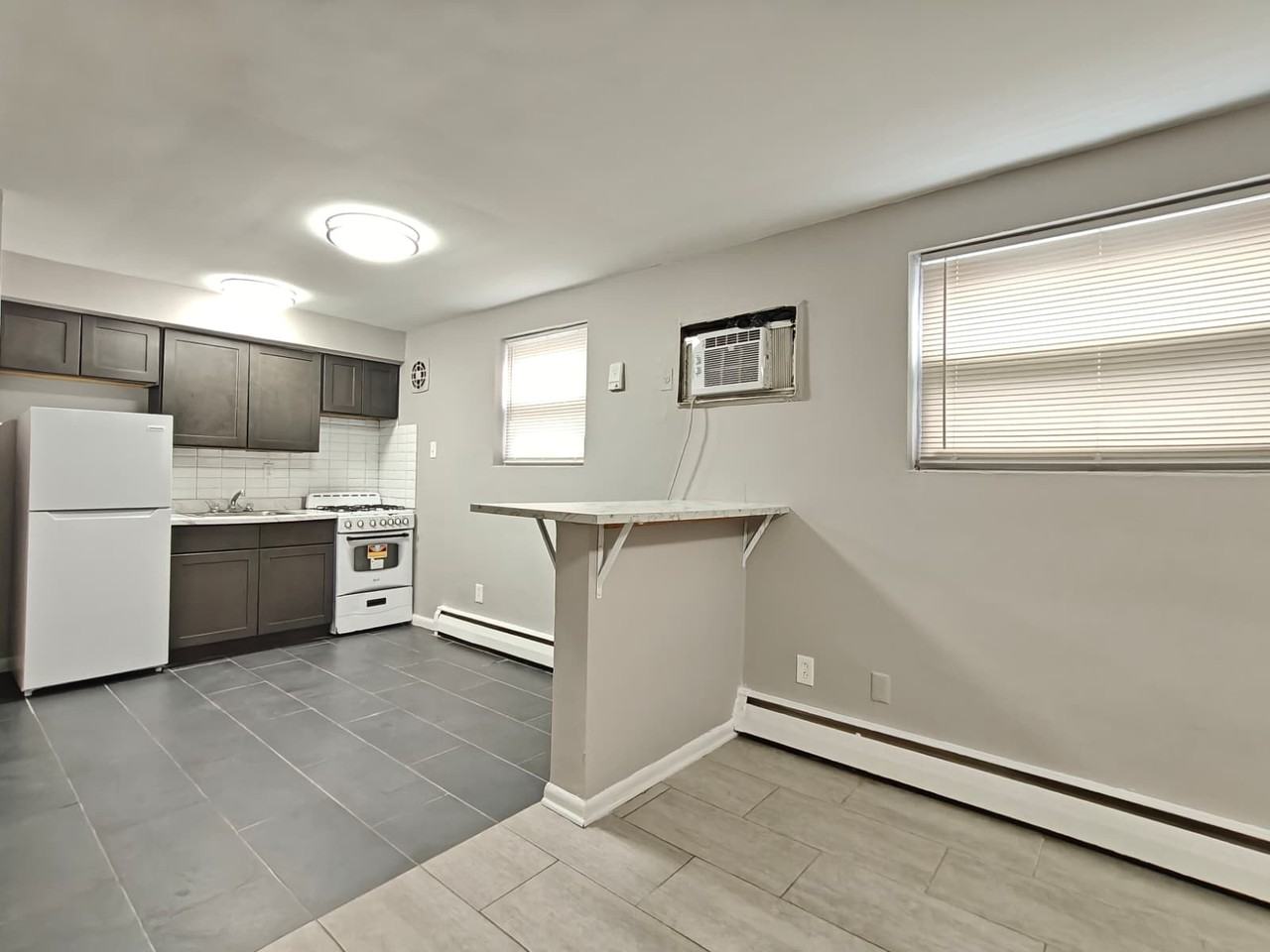 7108 Oxford Ave #32 - Photo 2 of 6