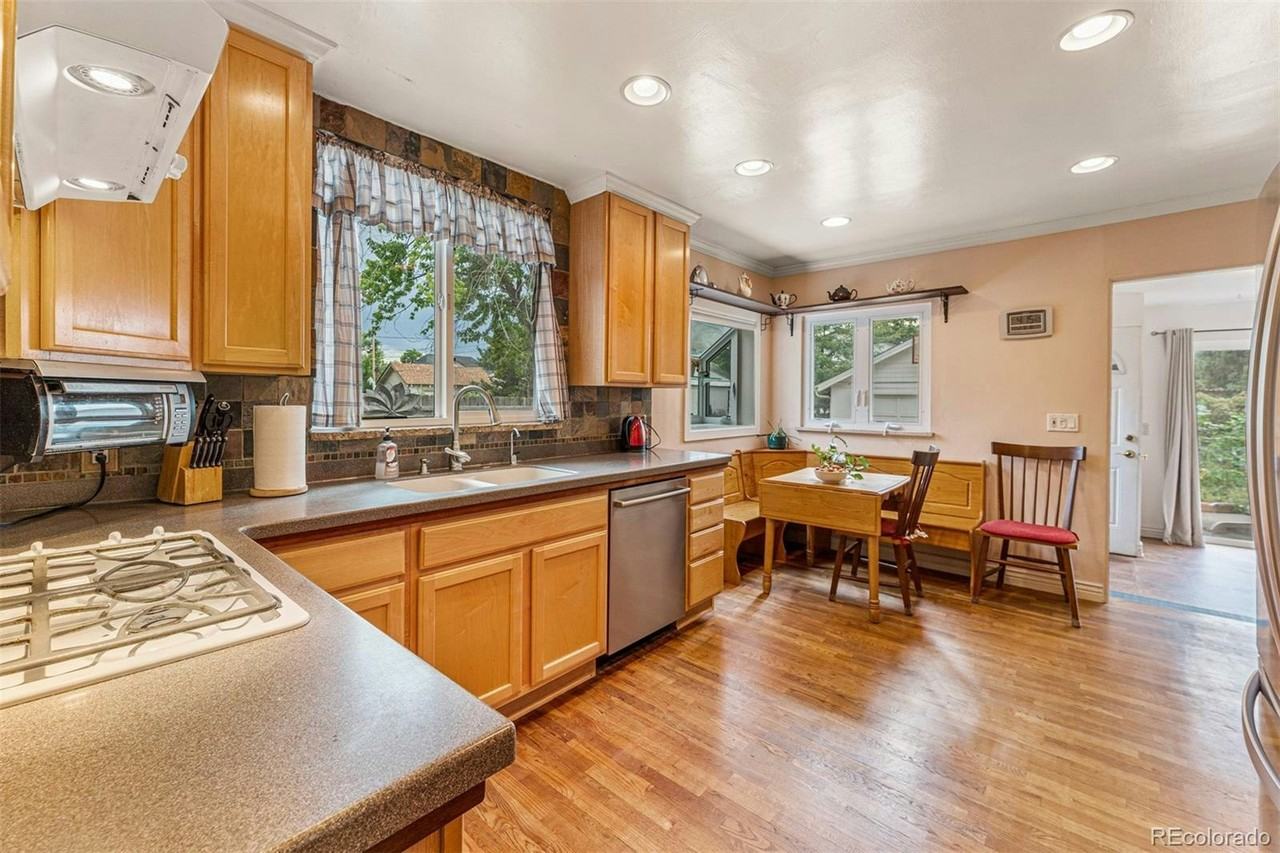 2929 South Cherokee Street - Photo 3 of 14