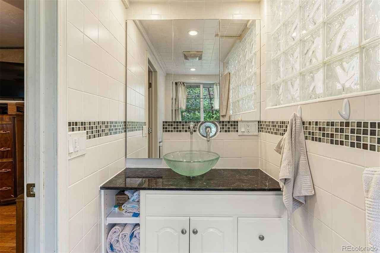 2929 South Cherokee Street - Photo 7 of 14