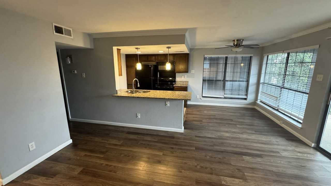 4416 Chaha Road, Unit 201 - Photo 3 of 8