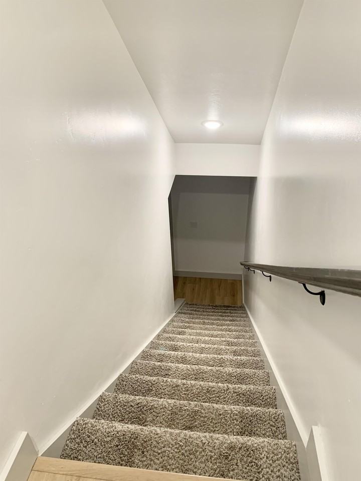 1276 E 1450 N #29 - Photo 6 of 11