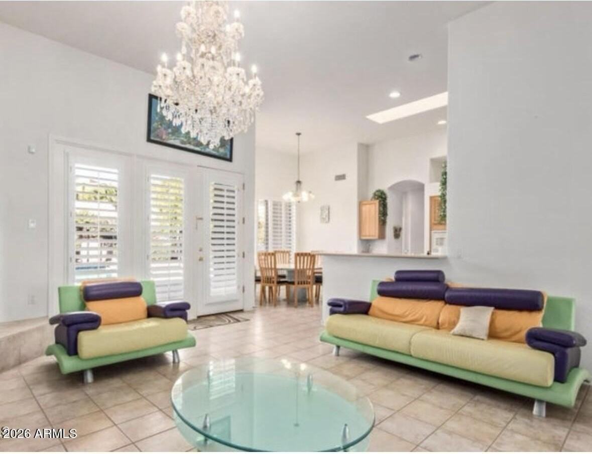 1420 E Michelle Dr - Photo 5 of 8