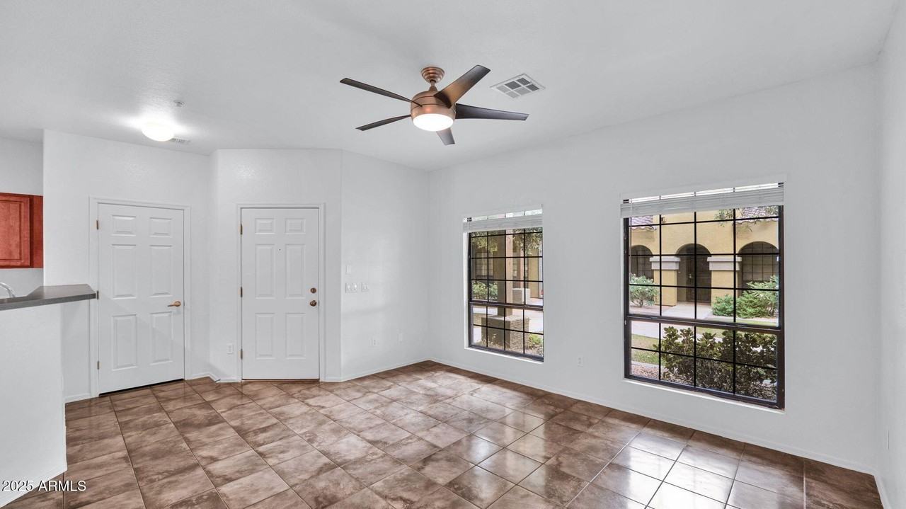 1702 E Bell Rd Unit 113 - Photo 5 of 32