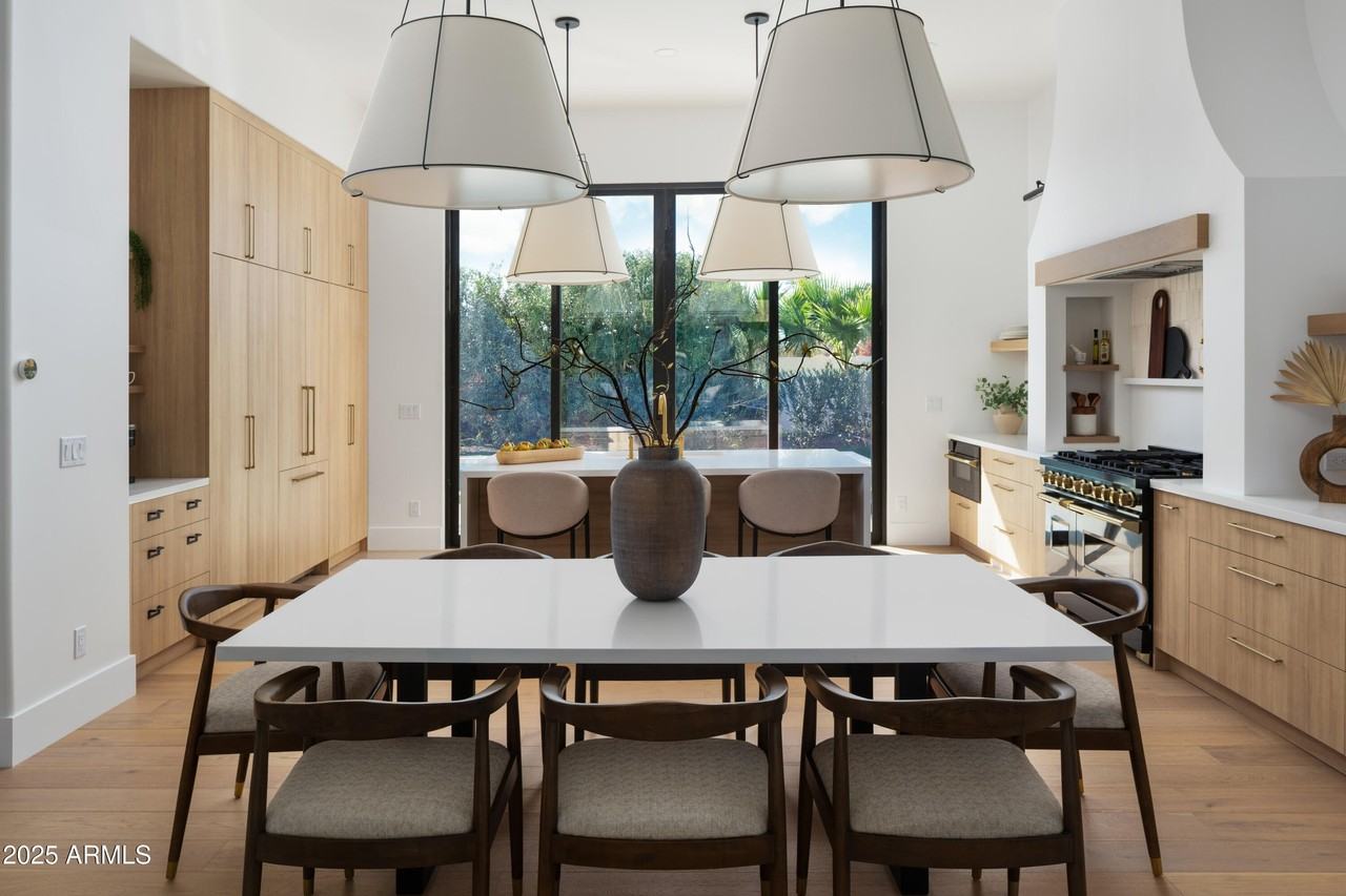 4120 N 44th Pl - Photo 6 of 38