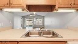 8416 N Lagoon Dr - Photo 6 of 22