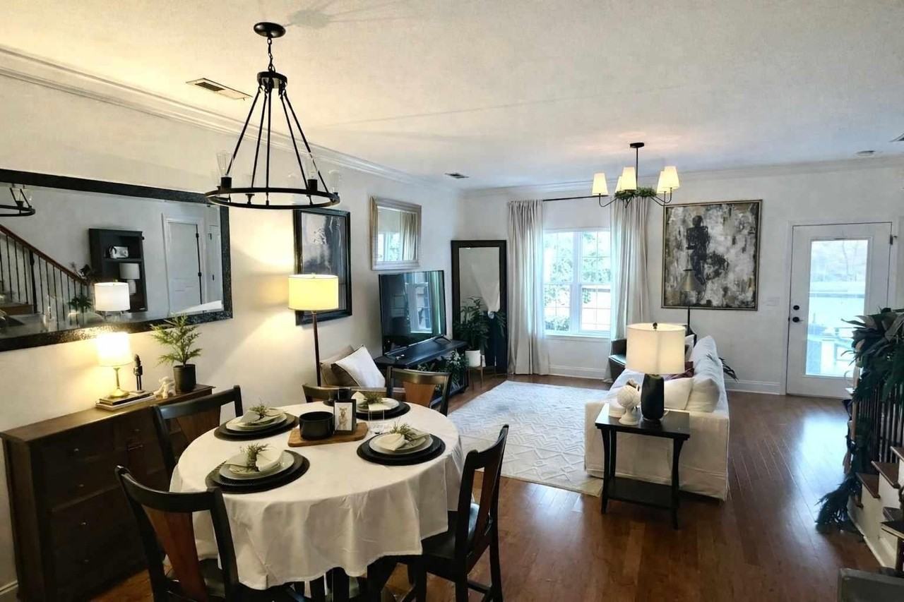 6843 Village Lake Cir - Photo 2 of 18