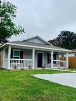 featured image of 2218 Ruth St