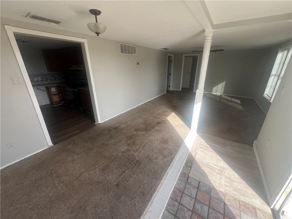 615 Monkey Rd - Photo 4 of 15