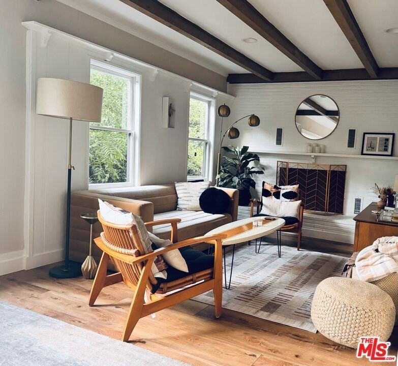 2226 Stanley Hills Dr - Photo 2 of 17