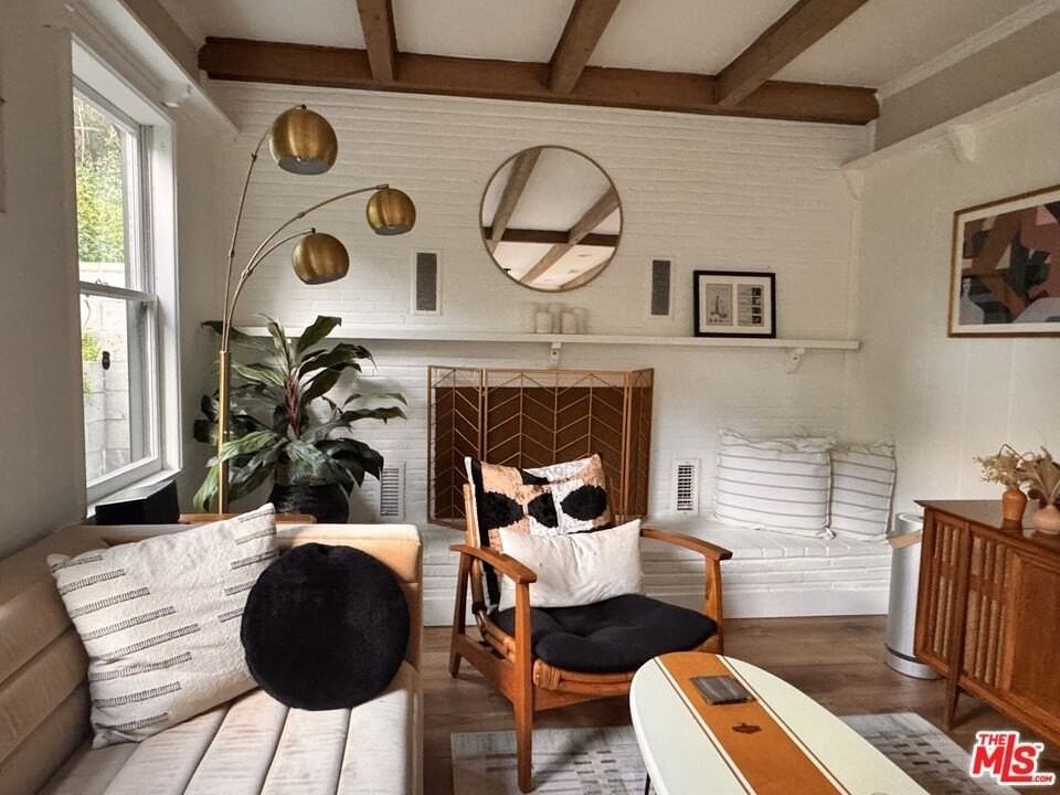 2226 Stanley Hills Dr - Photo 3 of 17