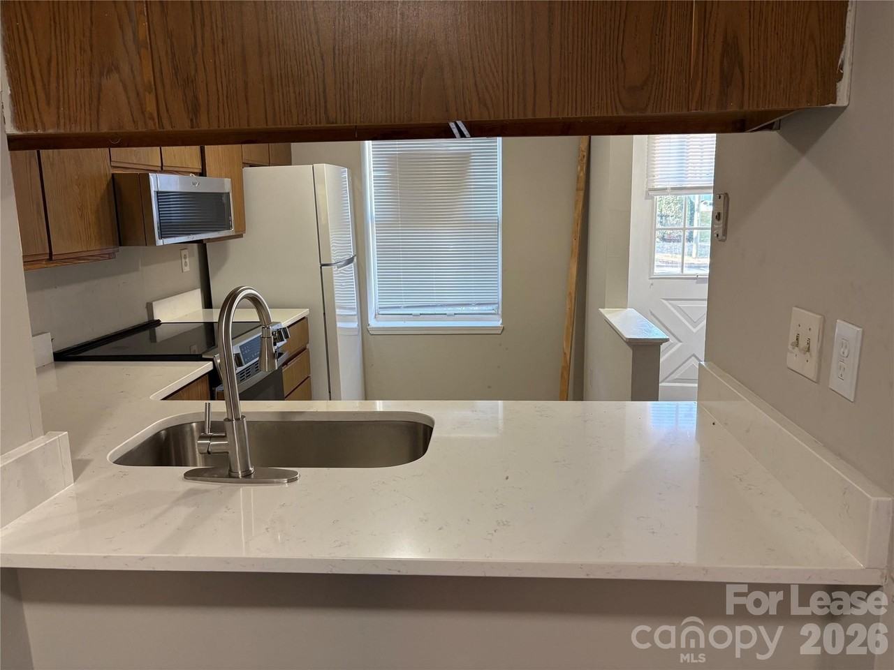 9616 Vinca Cir Apt B - Photo 4 of 15