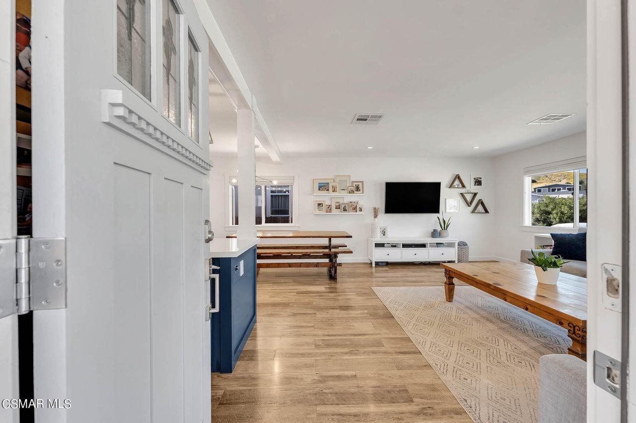 30473 Mulholland Hwy Spc 101 - Photo 2 of 41