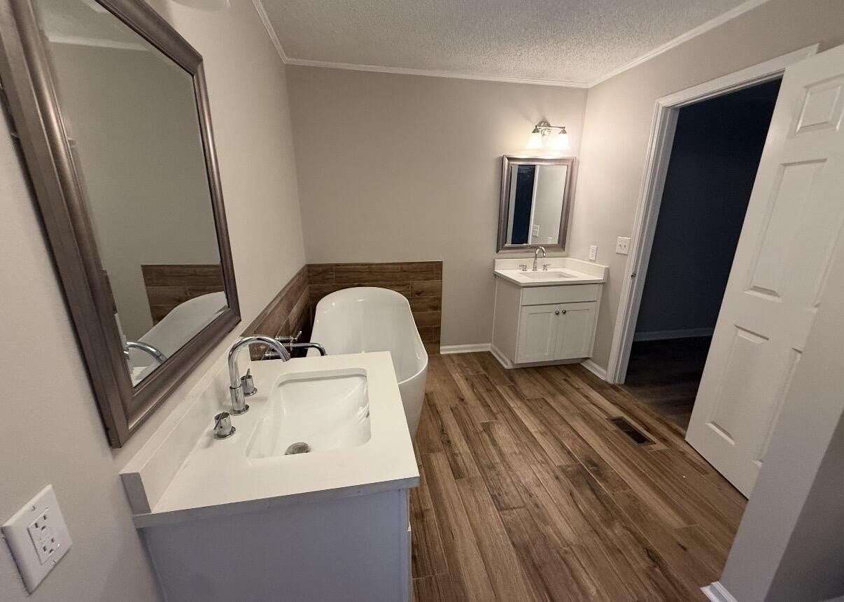 3083 Lake Sue Dr - Photo 6 of 20