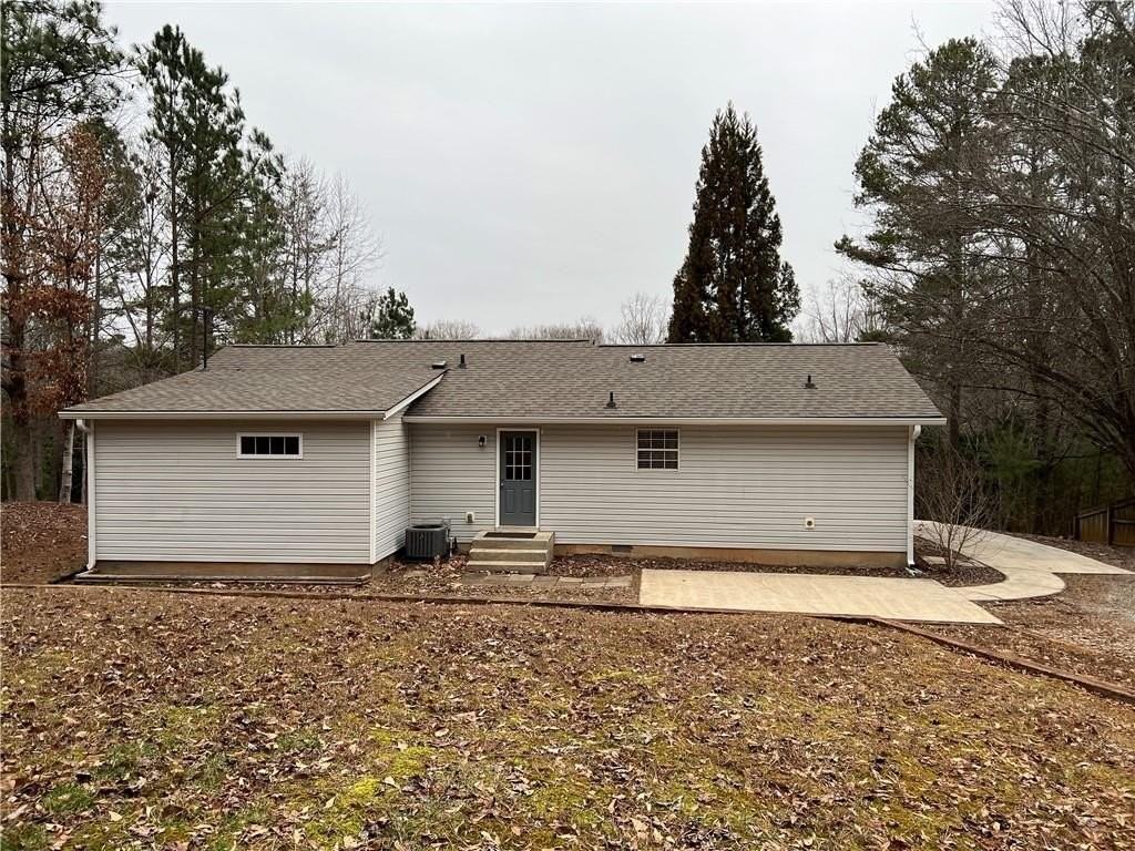 6590 A C Smith Rd - Photo 5 of 27