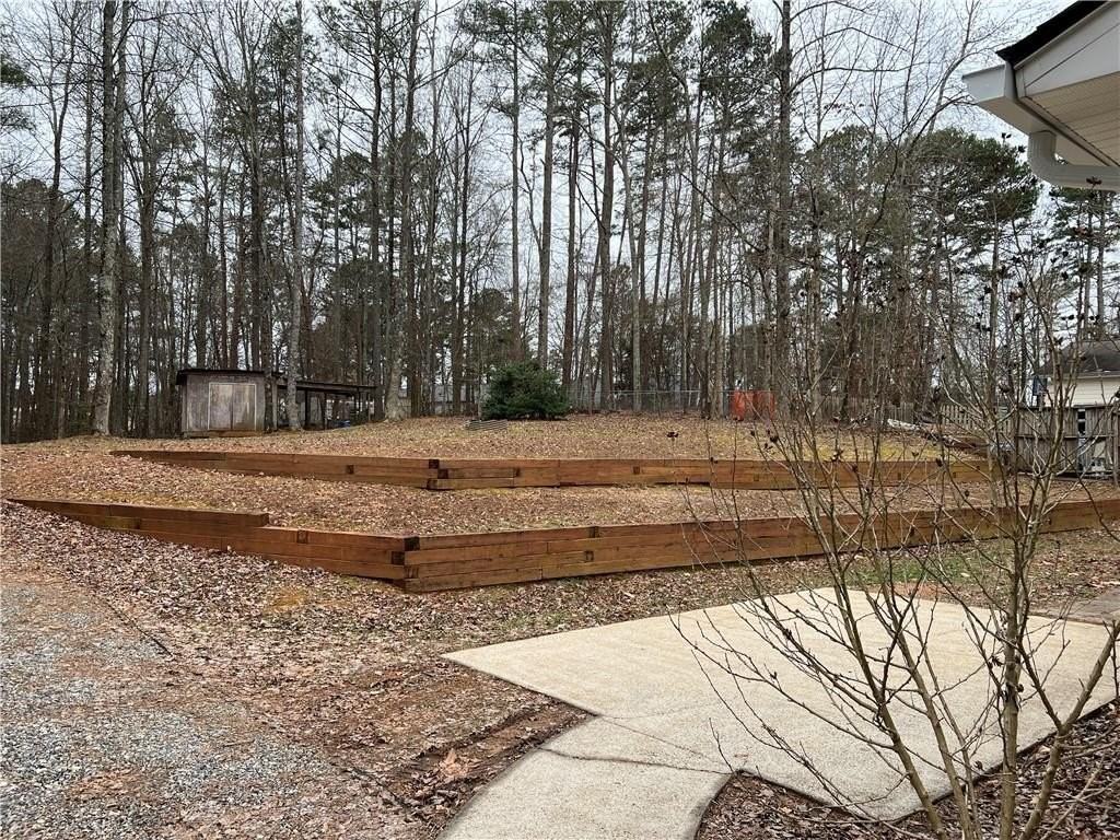 6590 A C Smith Rd - Photo 7 of 27