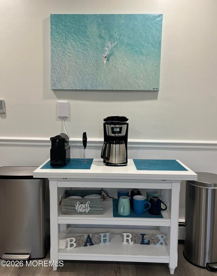 2001 Main St - Photo 6 of 24