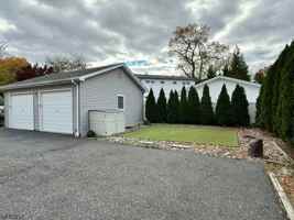 featured image of 8 William St