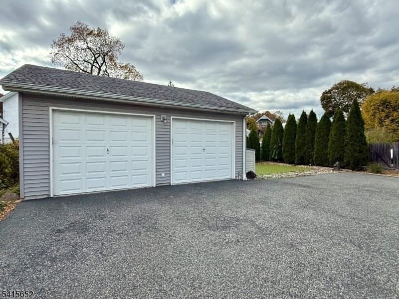 8 William St - Photo 3 of 17