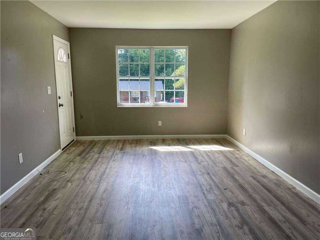 22 Fox Hall Dr #B - Photo 3 of 14