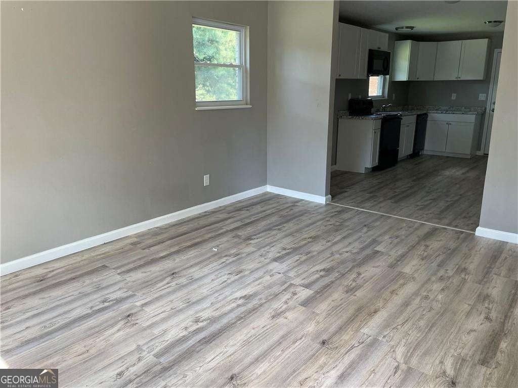 22 Fox Hall Dr #B - Photo 4 of 14