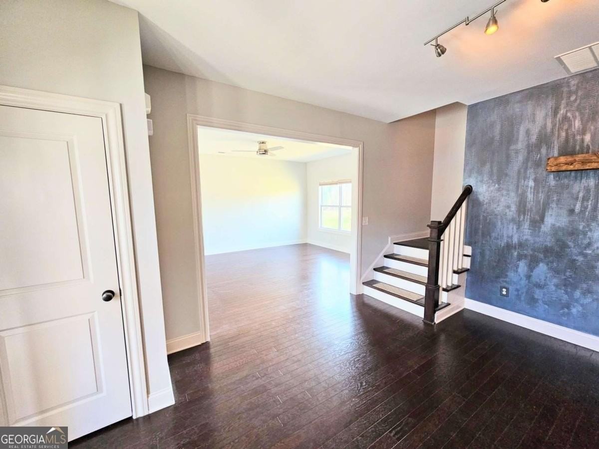 821 Westmoreland Cir Nw - Photo 6 of 43