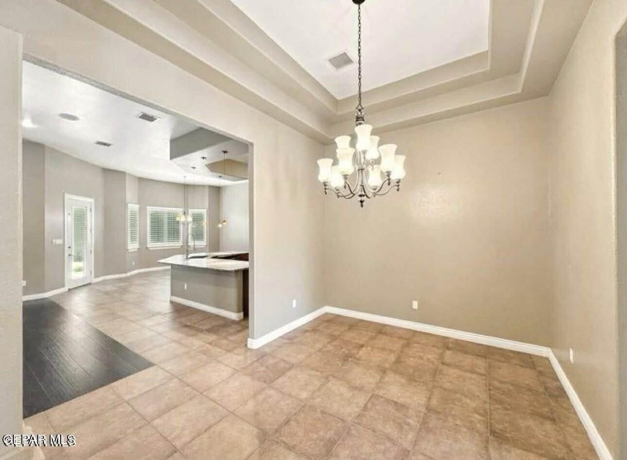 13574 Emerald Falls Dr - Photo 6 of 17