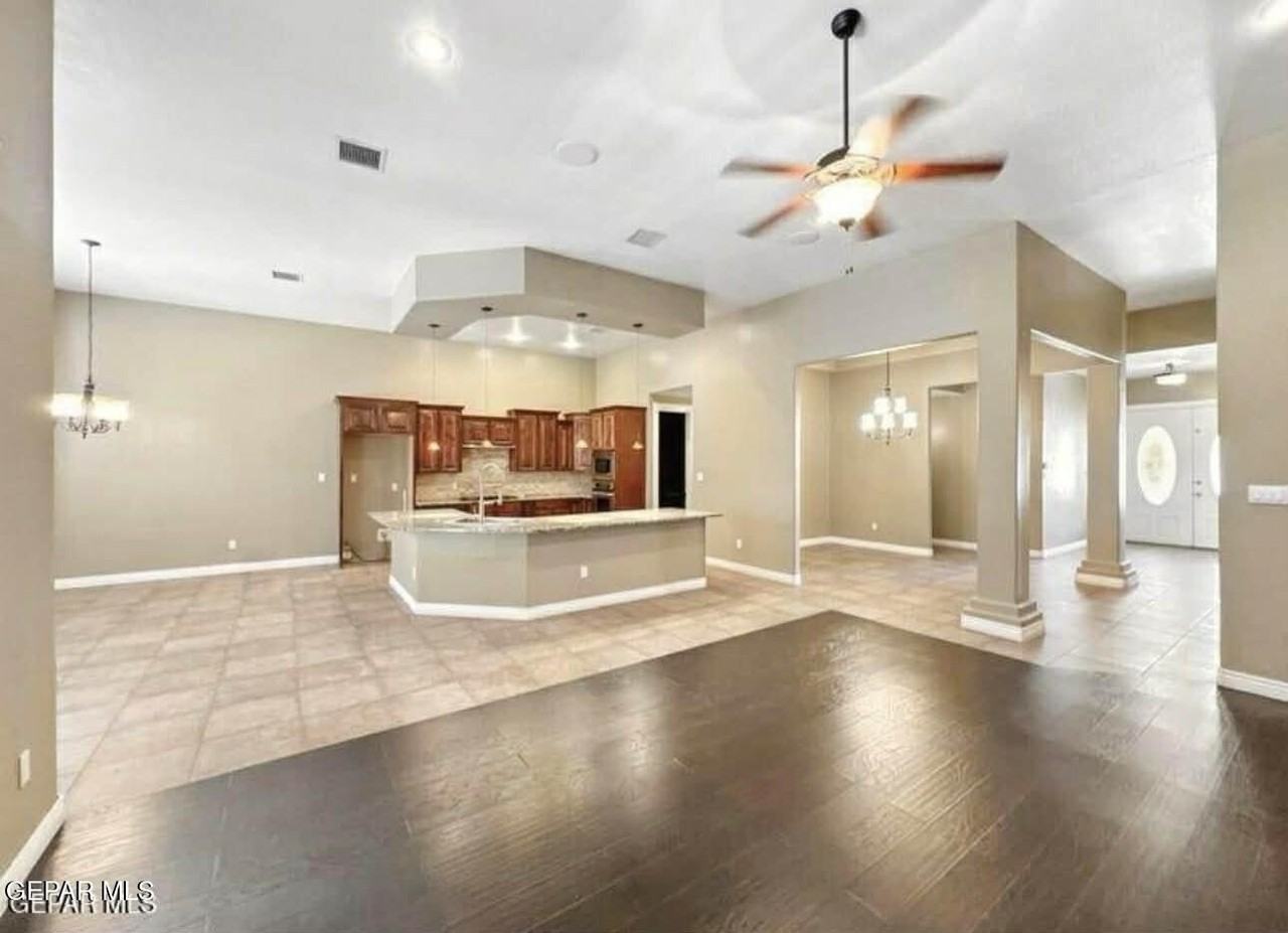 13574 Emerald Falls Dr - Photo 7 of 17