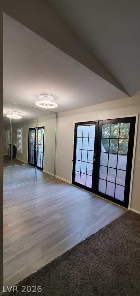 5088 Jeffreys St #202 - Photo 4 of 19