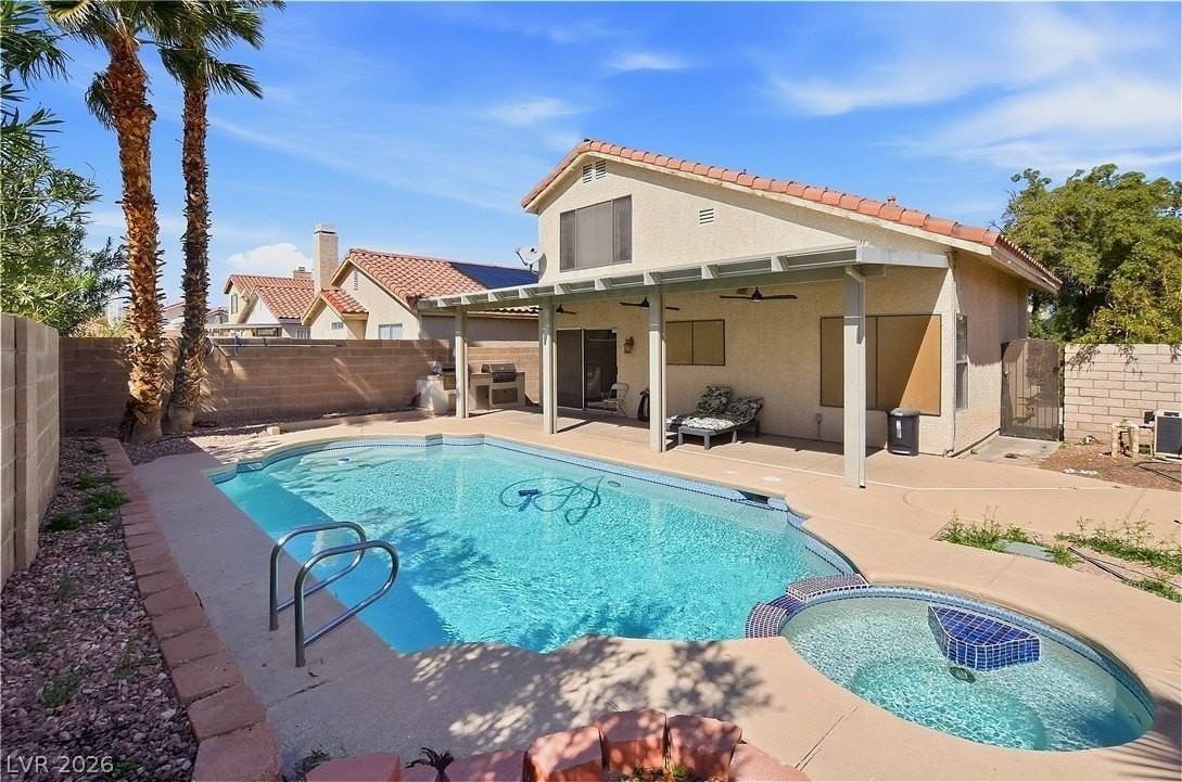 7709 Kalmalii Ave - Photo 2 of 37