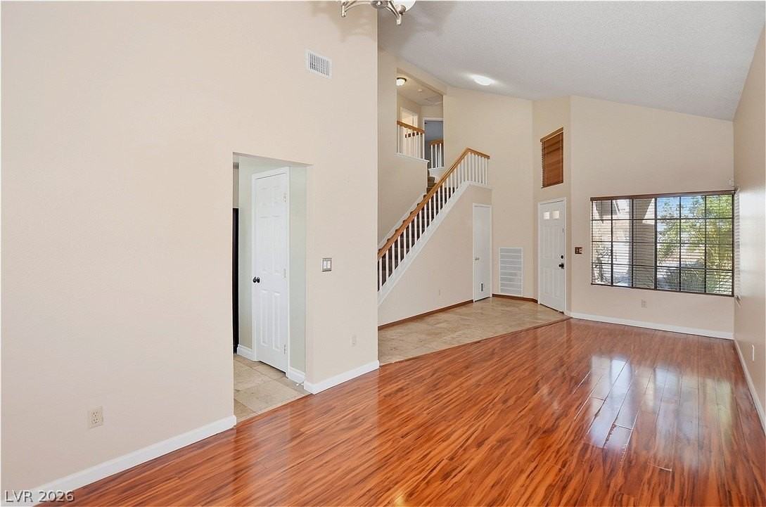 7709 Kalmalii Ave - Photo 7 of 37