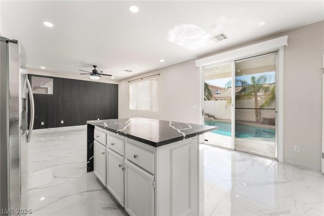 8529 Lost Gold Ave - Photo 2 of 47