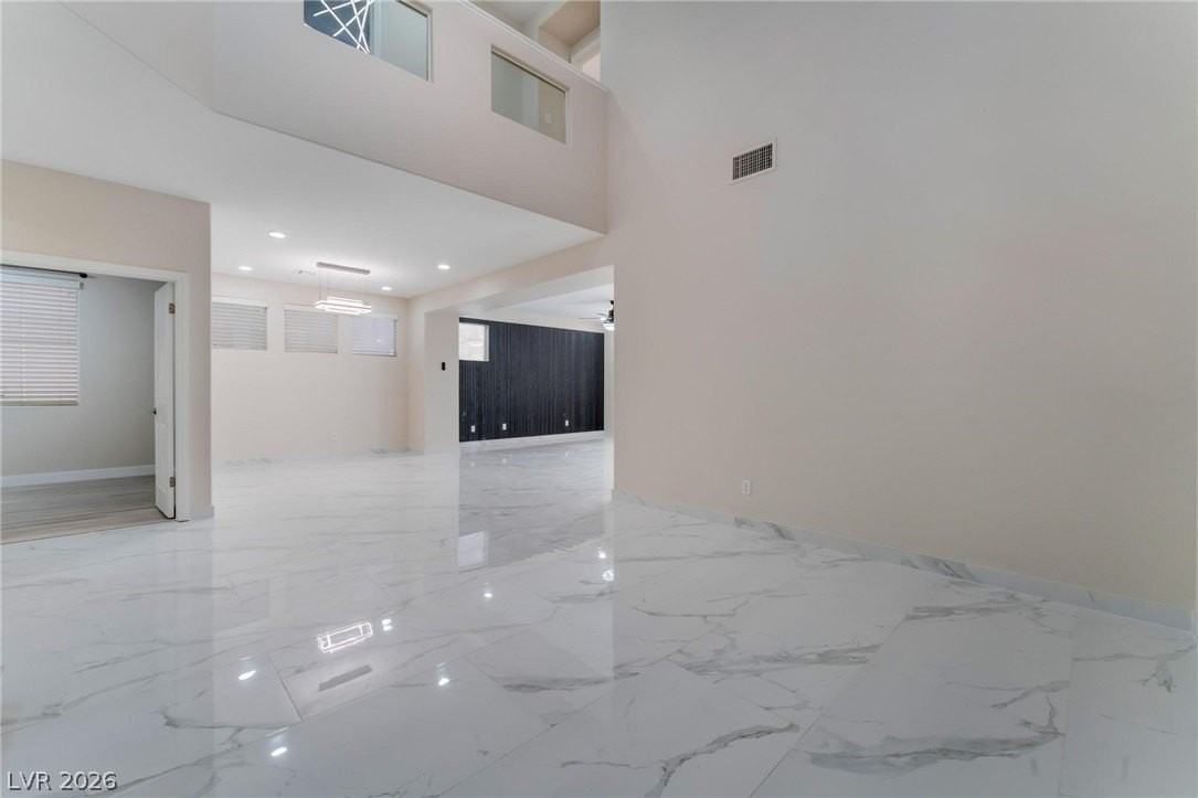 8529 Lost Gold Ave - Photo 4 of 47