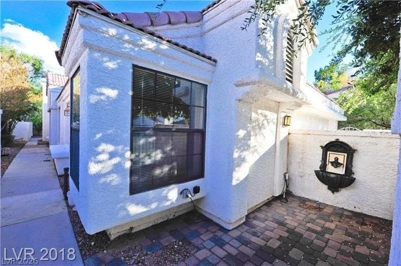 5228 Crooked River Cir - Photo 2 of 14