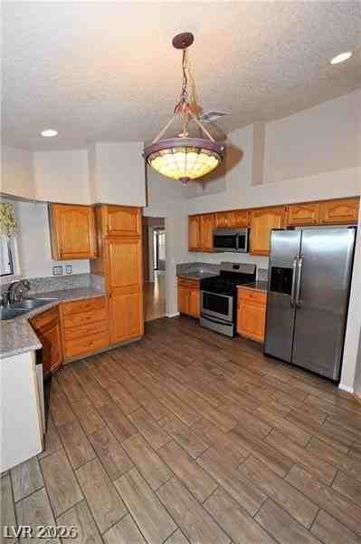 5228 Crooked River Cir - Photo 6 of 14