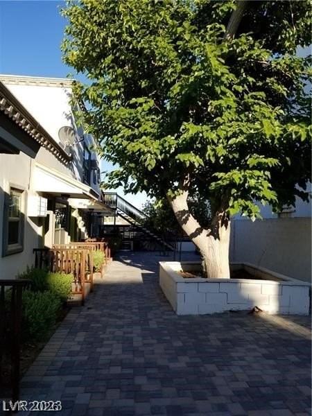 217 N 9th St #6 - Photo 4 of 17