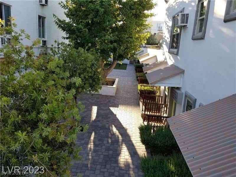 217 N 9th St #6 - Photo 5 of 17